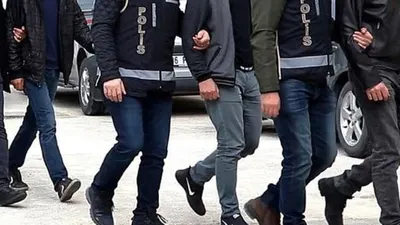 FETÖ'cülere operasyon: 11 kişiden 3 kişi tutuklandı
