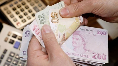 Asgari ücrette yine kriz çıktı! İşçilerden DİSK'e çok sert tepki!