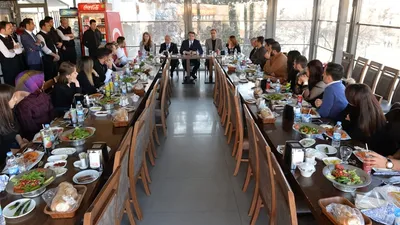 Valilik 9 öğrencinin karnını doyuramadı