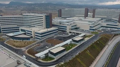 Sağlık Bakanı'ndan ''şehir hastanesi'' resti !