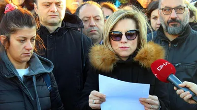 Kolej önünde eylem: ''Eğitim ticaret değil, kamu hizmetidir''