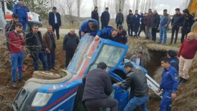 Askeri araç devrildi: 3 yaralı!