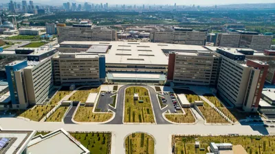 Şehir hastanesinde ilk gün ayıbı