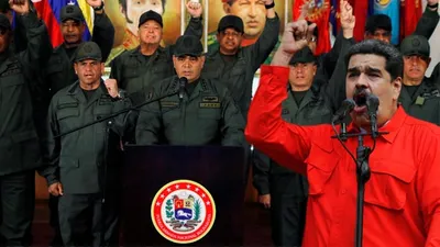 O ülkede hareketlilik ! Ordu halka ateş açtı