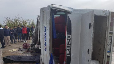 Midibüs devrildi, 1 ölü, 15 yaralı!