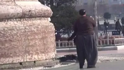 Dilenci insanları böyle kandırıyor !