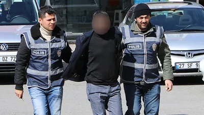 Dolandırıcılıkta çığır açtı ! Demir levhaları...