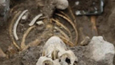 Korkunç ! Toplu mezardan 19 ceset çıktı