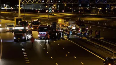 Hollanda'da otoyol bir Türk için kapatıldı