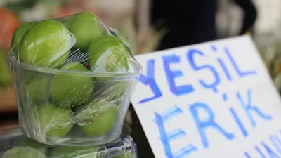 Yılın ilk eriği tezgaha indi ! Fiyatı el yakıyor