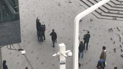 Taksim'de hareketli dakikalar ! Vatandaşlar böyle yakaladı