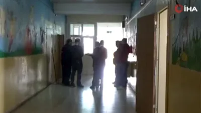 Okulda cıva alarmı ! 8 kişi hastaneye kaldırıldı