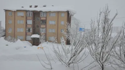 3 ilimizde okullar tatil edildi