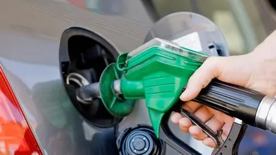 Benzine yine yeniden zam geliyor !