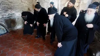 Ayasofya Orhan Camii'nde papazlara ''ayin'' engeli