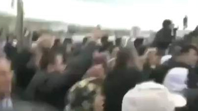 CHP'li Levent Gök'e linç girişimi kamerada