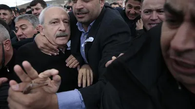 Kılıçdaroğlu'na linç girişiminde belediye çalışanları da varmış