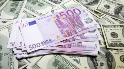 Dövize kaçış son 15 yılın zirvesinde !