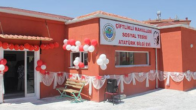 AK Partili başkan Atatürk Bilgi Evi'ni kapattı !