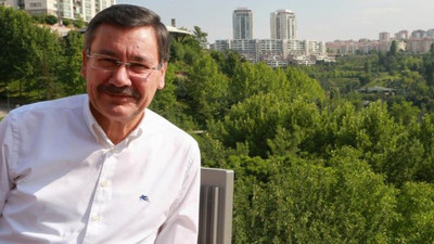 Melih Gökçek'ten Grup Yorumlu kutlama