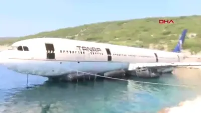 Dev yolcu uçağı Saros Körfezi'nde batırılıyor