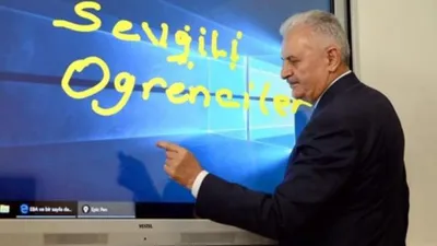 Binali Yıldırım'dan karne açıklaması !