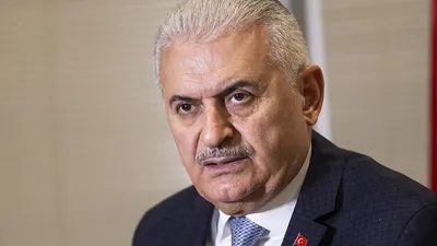 Binali Yıldırım'dan bir seçim müjdesi de gecekondu sahiplerine