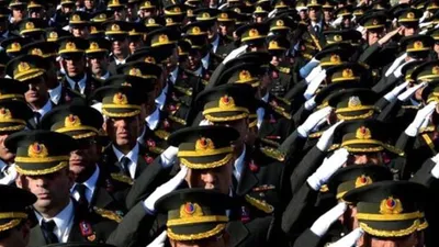 TSK'da 2 bin 49 personel ihraç edildi