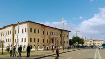 Validen ''Mursi Caddesi'' talebine veto !