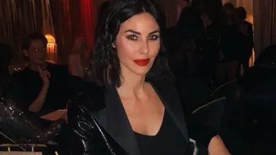 Defne Samyeli kendi fotoğrafına övgüler yağdırdı