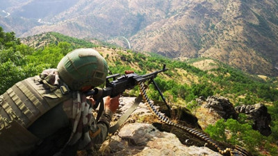 Bitlis'te 3 terörist öldürüldü