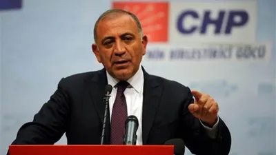 Gürsel Tekin: ''Kutsal olan devlet değildir, insandır''