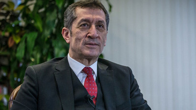 MEB'de Bakan Selçuk'tan flaş hamle