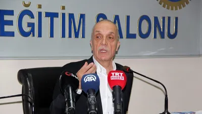 Mikrofonu açık kalan Türk-İş Başkanı'ndan yeni açıklama