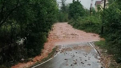 Bartın'da şiddetli yağış ! Köprüler sular altında kaldı