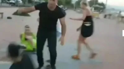 Antalya'da Rus turist ile Türk genci kavga etti