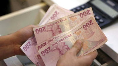 Kredi çekecekler dikkat ! Bir banka daha faiz indirdi
