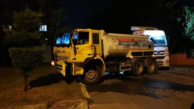 Freni patlayan tankerden atladı !