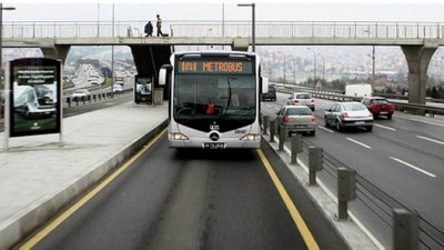 Depremin ardından Metrobüs seferlerine düzenleme