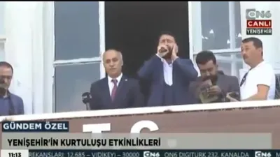 Düşman işgalinden kurtuluş töreninde İstiklal Marşı ayıbı