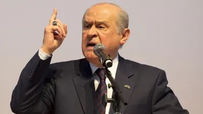 AK Parti'de Bahçeli krizi ! FETÖ'nün siyasi ayağı sıkıntı çıkardı!