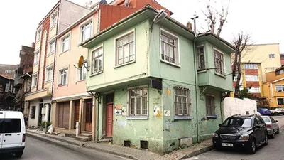 Orhan Kemal'in hatırası yok oluyor!