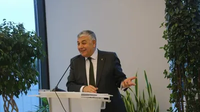 Sarıyer'de Başkan Genç, muhtarlarla buluştu