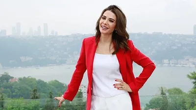 Ünlü spiker Jülide Ateş boşandı