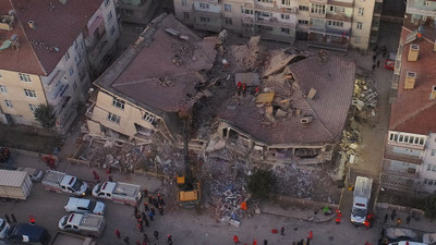 Mehmetçik dokuz nakliye uçağıyla yardıma koştu