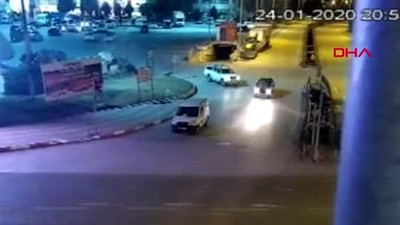 6.8'lik deprem anı MOBESE'ye böyle yansıdı !