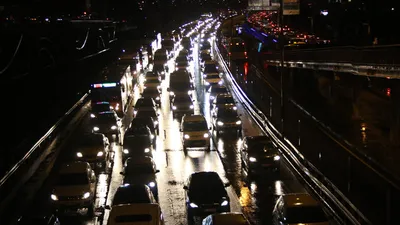 İstanbullular dikkat ! Trafik kilitlendi: Yoğunluk yüzde 80'e ulaştı