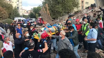 İzmir'deki deprem toplanma alanları! 