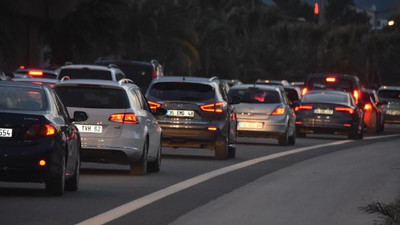 İzmir'de deprem kaosu! Kente girişler durduruldu