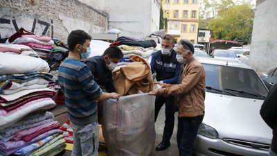 Depremzedelerin battaniyeleri işportadan toplandı